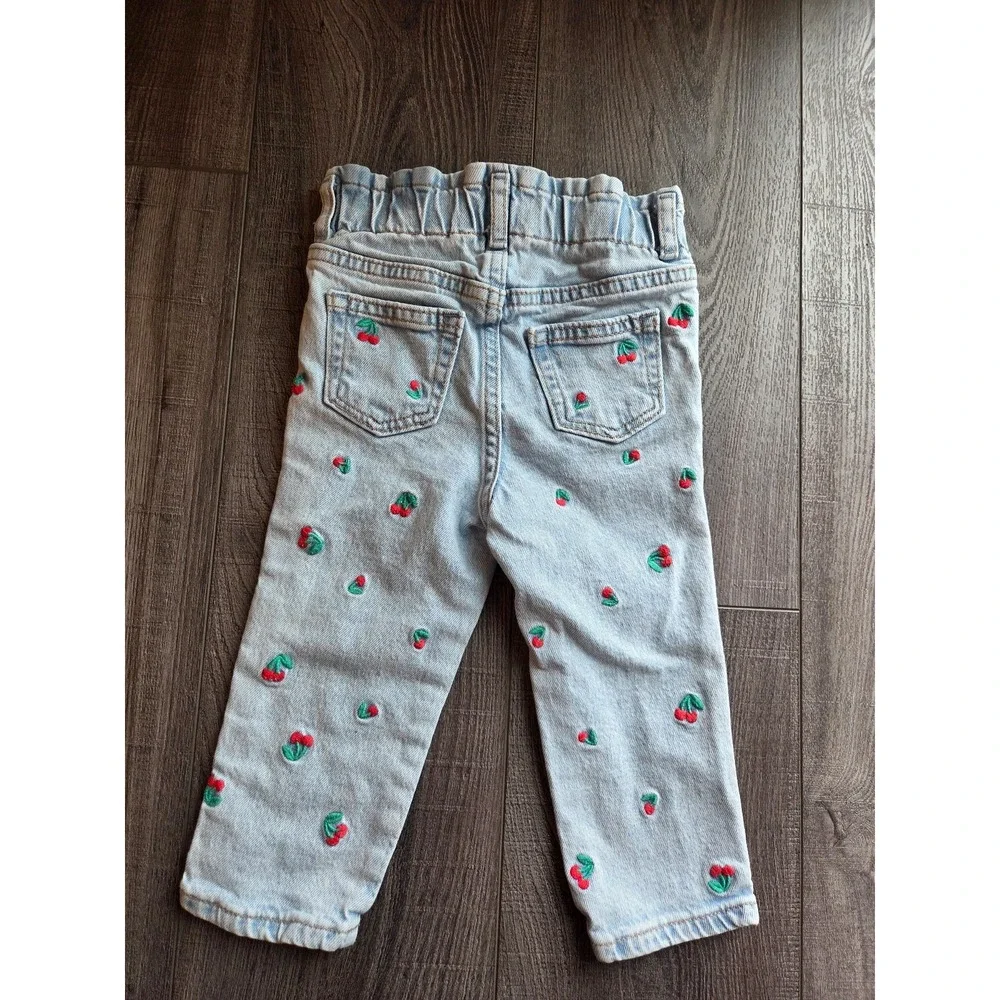 Baby gap jeans size 18-24‎ mos cherry print